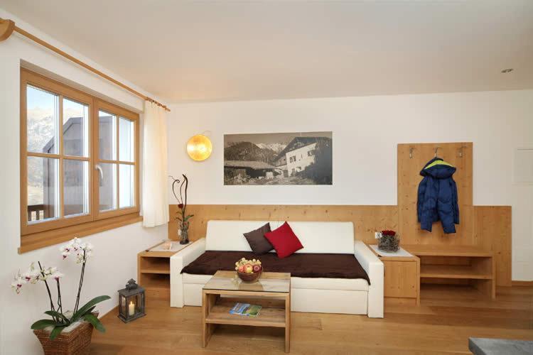 Ferienwohnung Schwarzplatterhof Meran Zimmer foto